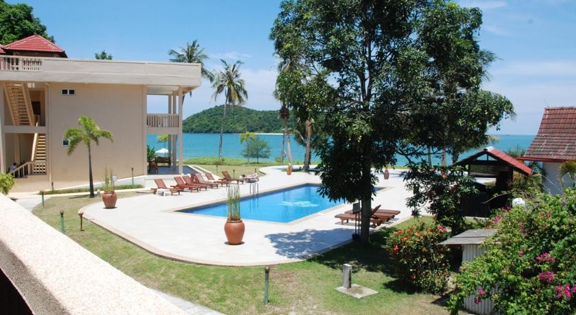 فندق فرنغي باني بيتش لنكاوي ماليزيا