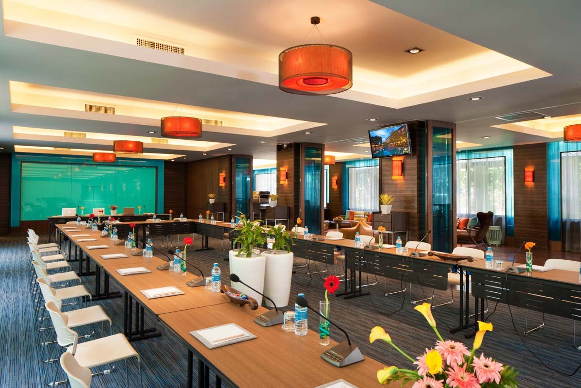 فندق ذا باي فيو بتايا تايلاند The Bayview Hotel Pattaya Thailand