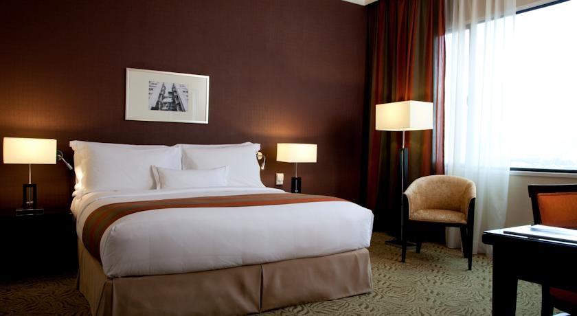 فندق فيستانا بينانغ ماليزيا