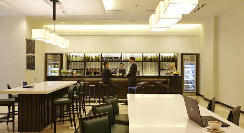 فندق فيستانا كوالالمبور ماليزيا