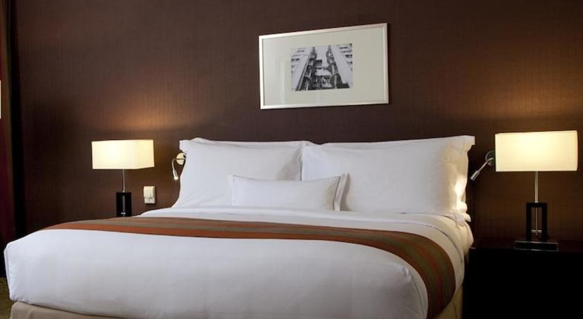 فندق فيستانا كوالالمبور ماليزيا