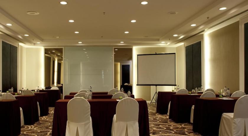 فندق فيستانا كوالالمبور ماليزيا