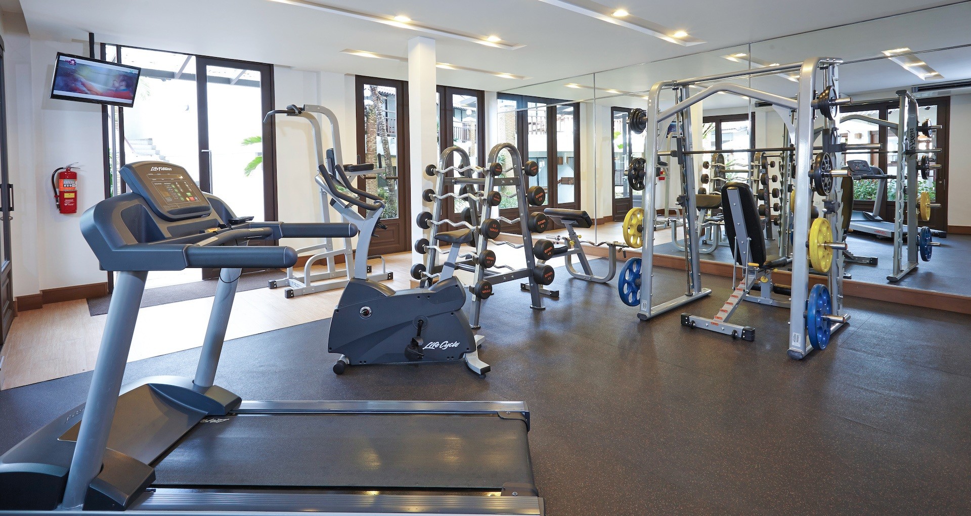 فندق ومنتجع وودلاندز بتايا  تايلاند Woodlands Hotel and Resort Pattaya Thailand