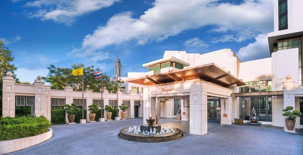 Siam Kempinski Hotel Bangkok  فندق سيام كمبنسكي بانكوم