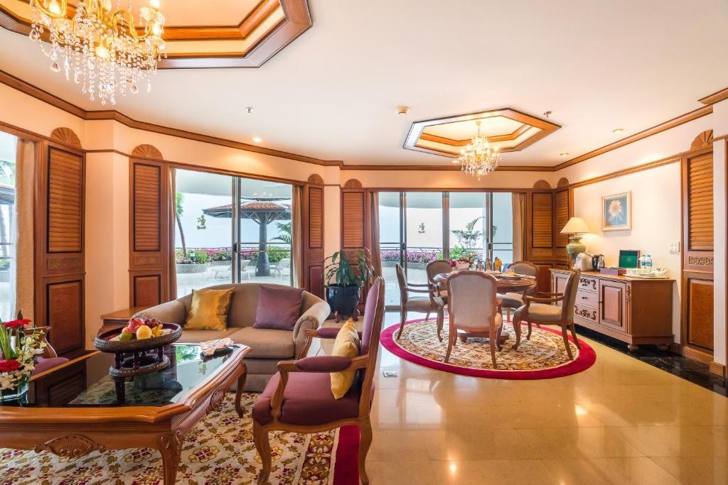 جناح رويال غرفتين وصالة