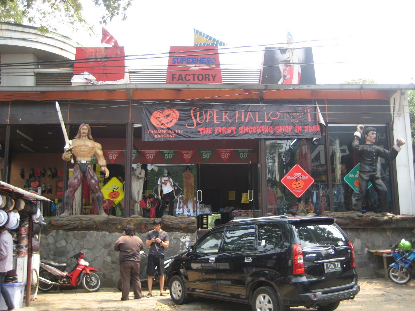 شارع الجينز باندونق اندونيسيا